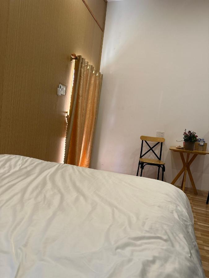 Pleiku Homestay Buitenkant foto
