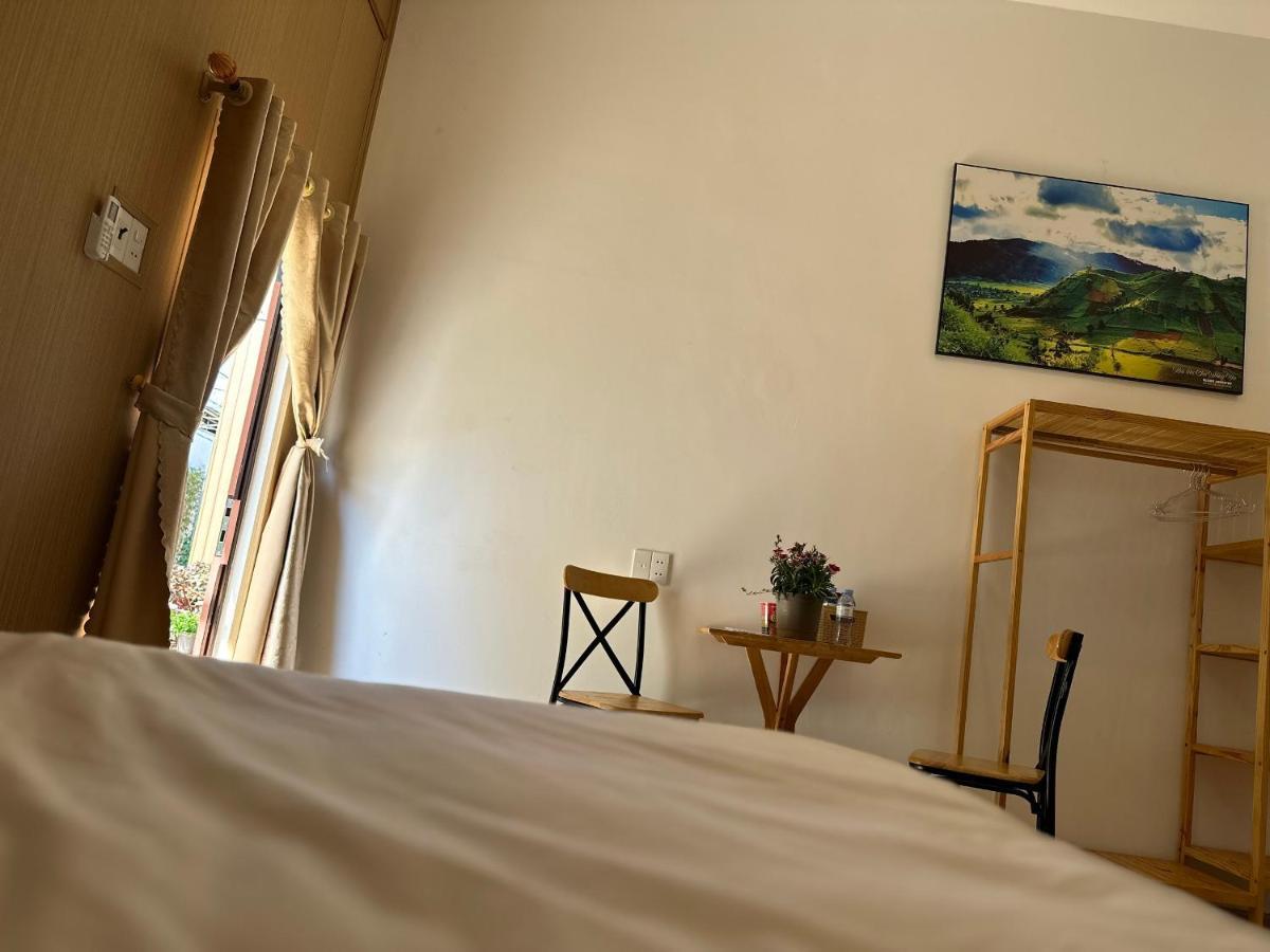 Pleiku Homestay Buitenkant foto