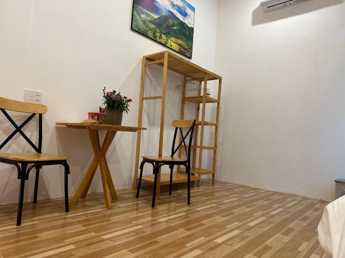 Pleiku Homestay Buitenkant foto